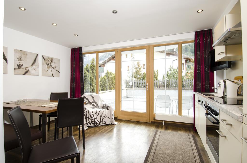 Ambiente Appartements 이스크글 외부 사진